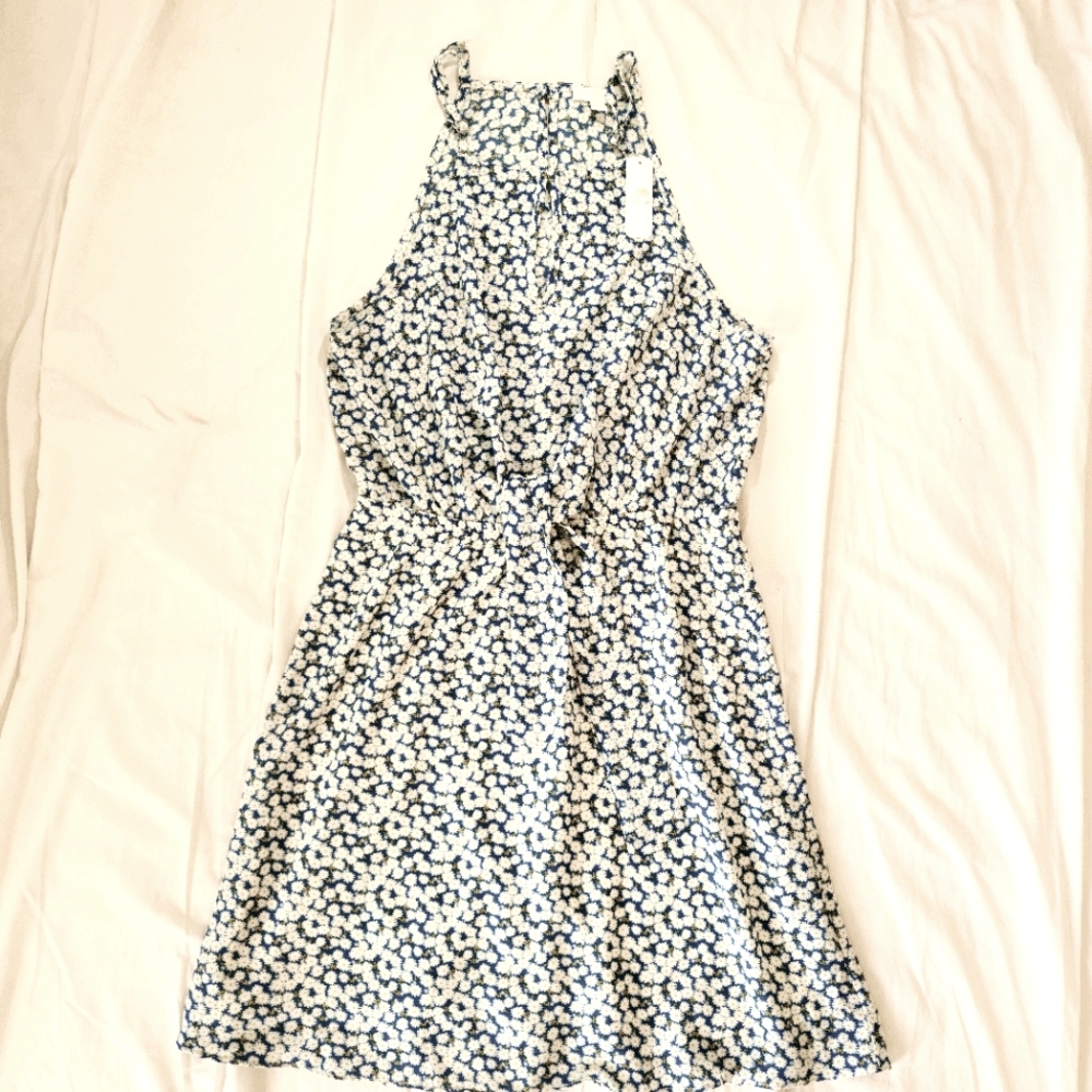Women's dress